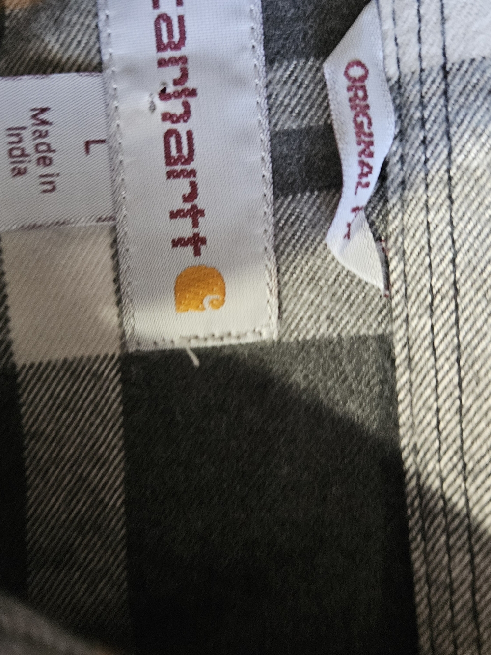 Carhartt Men’s Black & Gray Plaid Jacket - Classic Workwear